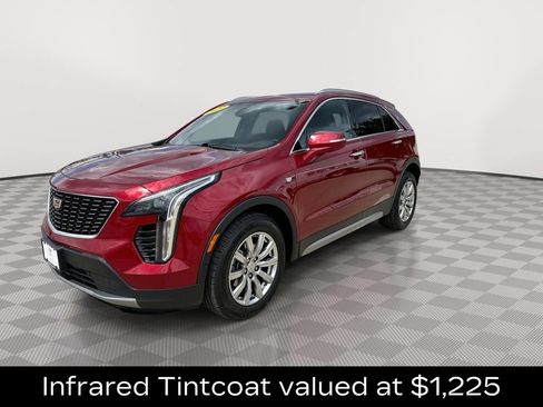 Certified 2022 Cadillac XT4 Premium Luxury w/ Enhanced Visibility Package AWD/4WD image 6