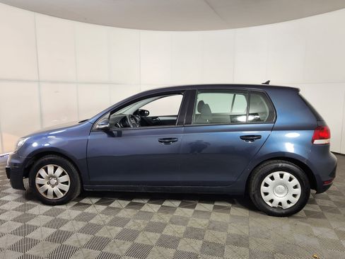 Used 2012 Volkswagen Golf 4-Door FWD image 4