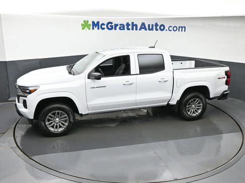 New 2026 Chevrolet Colorado LT w/ LT Convenience Package image 18