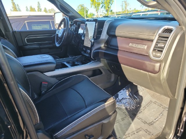 Used 2024 RAM 2500 Laramie w/ Night Edition AWD/4WD image 18