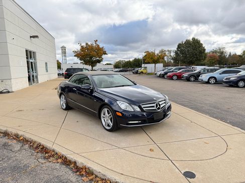 Used 2012 Mercedes-Benz E 350 Cabriolet image 3