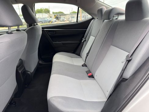 Used 2016 Toyota Corolla L FWD image 17