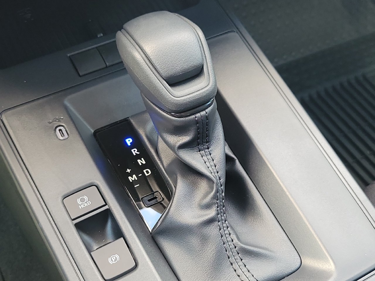 New 2026 Toyota Corolla Cross LE FWD image 27