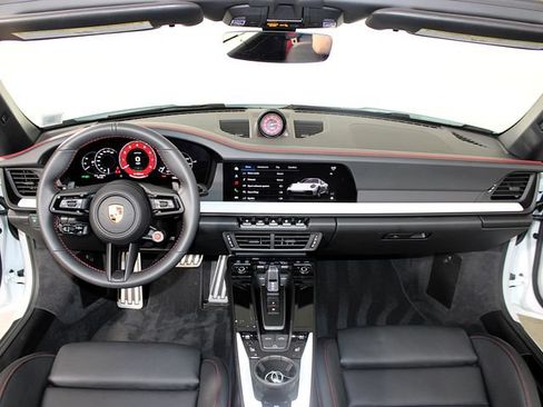 Certified 2026 Porsche 911 Carrera 4 GTS AWD/4WD image 13