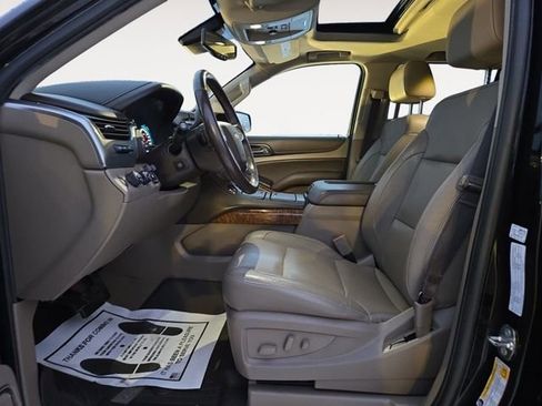 Used 2017 Chevrolet Tahoe Premier image 2