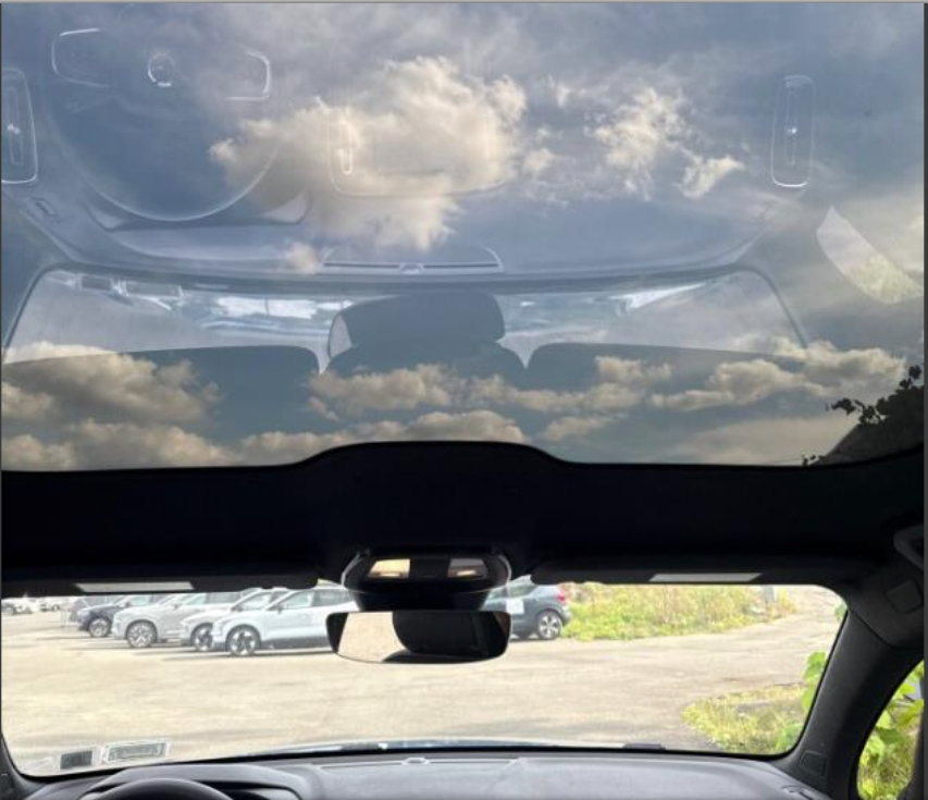 Used 2023 Volvo C40 Recharge Core AWD/4WD image 20