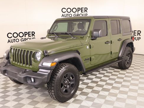 Used 2021 Jeep Wrangler Unlimited Sport AWD/4WD image 9