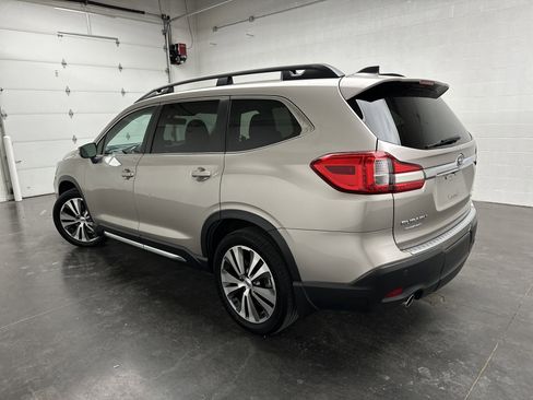 Used 2020 Subaru Ascent Limited w/ Popular Package #4 image 6
