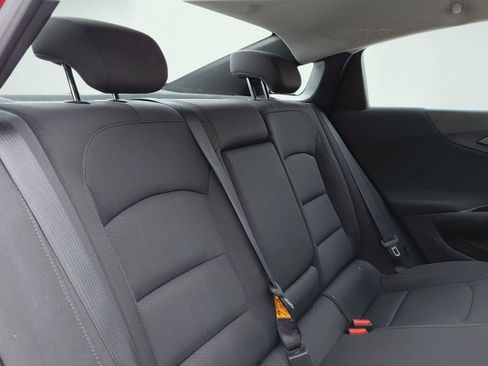 Used 2018 Chevrolet Malibu LT FWD image 15