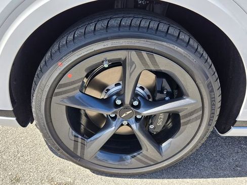 New 2026 Genesis GV70 2.5T Sport Prestige AWD/4WD image 5