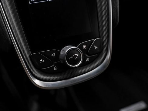 Used 2019 McLaren 600LT RWD image 24