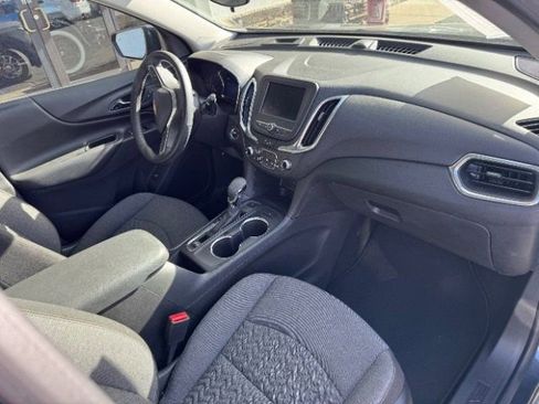 Used 2023 Chevrolet Equinox LT w/ Driver Convenience Package AWD/4WD image 12