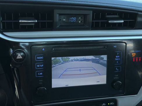 Used 2019 Toyota Corolla LE FWD image 22