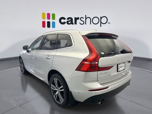 Used 2019 Volvo XC60 T5 Momentum w/ Premium Package AWD/4WD image 3