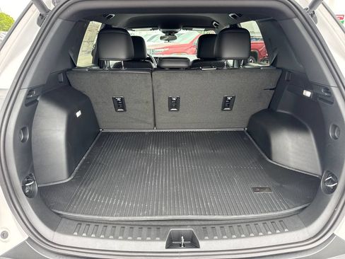 New 2027 GMC Terrain Elevation w/ Elevation Premium Package FWD image 6