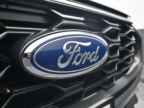 Used 2025 Ford Escape ST-Line AWD/4WD image 17