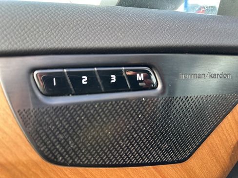 Certified 2023 Volvo XC90 B5 Plus w/ Protection Package Premier image 39