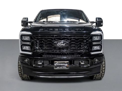 Used 2024 Ford F250 Lariat w/ Chrome Package AWD/4WD image 3
