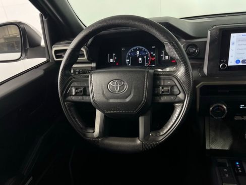 Used 2024 Toyota Tacoma SR5 image 31