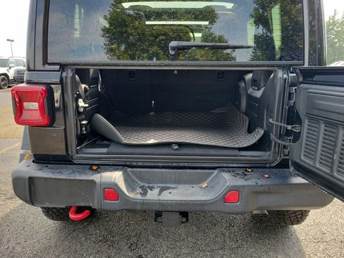 Used 2021 Jeep Wrangler Unlimited Rubicon AWD/4WD image 8