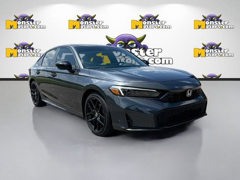 Used 2025 Honda Civic Sport image 3