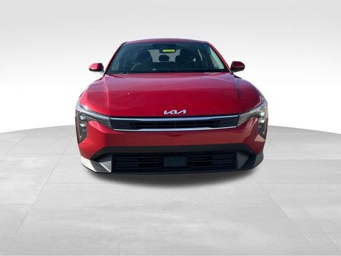 Used 2025 Kia K4 LXS image 8