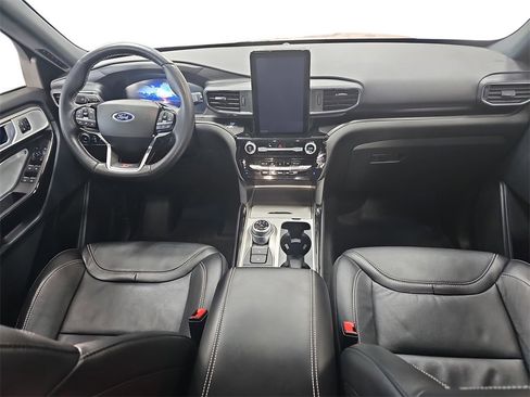 Used 2023 Ford Explorer ST w/ Equipment Group 401A image 9