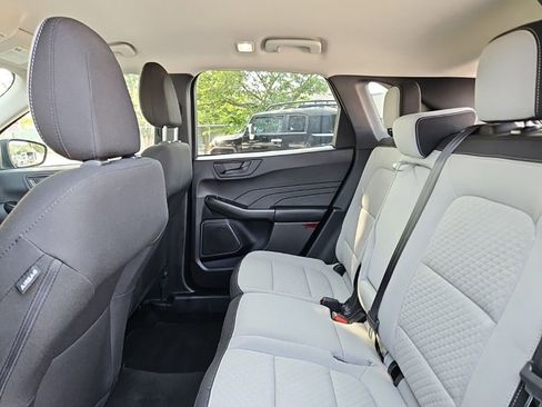 Used 2024 Ford Escape Active w/ Tech Pack #1 AWD/4WD image 28