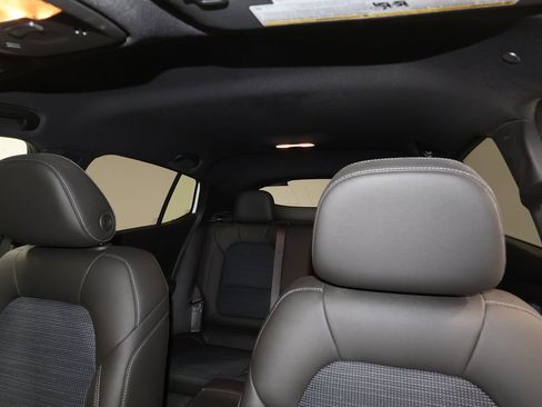 Certified 2024 Buick Envista Preferred w/ Convenience I Package image 17