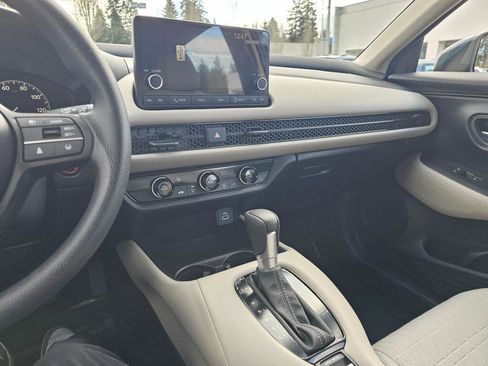 Certified 2025 Honda HR-V LX image 25