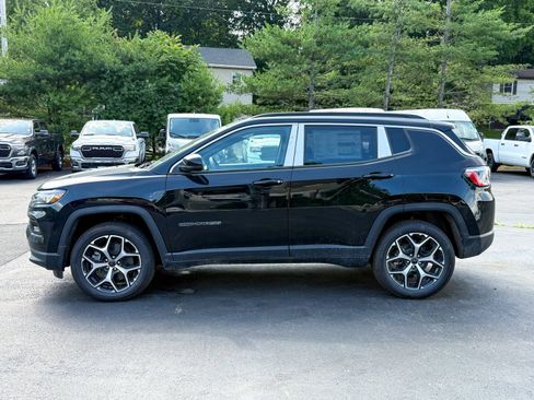 New 2025 Jeep Compass Limited w/ Sun and Sound Group image 8