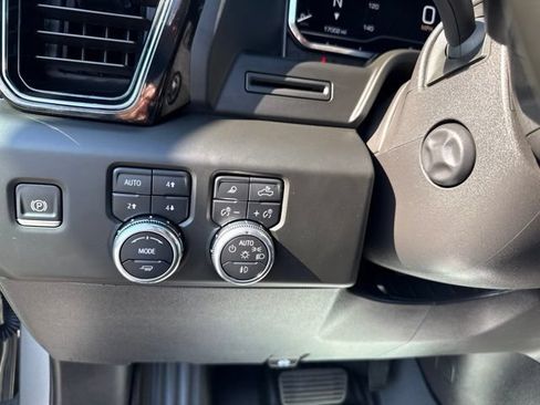 Used 2025 GMC Sierra 1500 AT4 AWD/4WD image 20