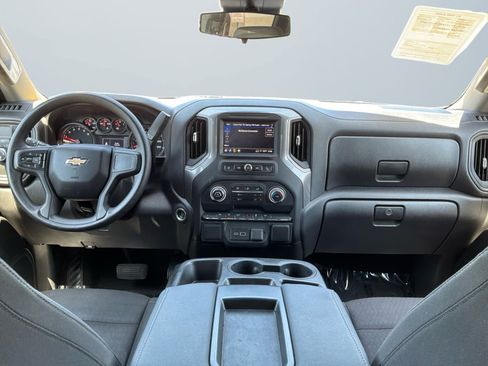 Used 2023 Chevrolet Silverado 1500 Custom RWD image 10