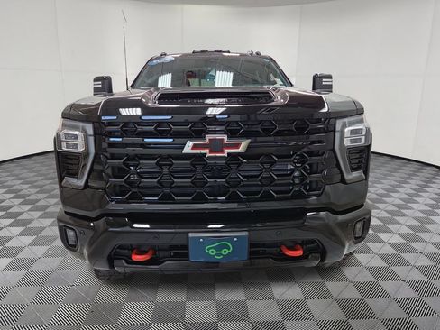 Certified 2026 Chevrolet Silverado 2500 ZR2 w/ LPO, Dark Essentials Package AWD/4WD image 7