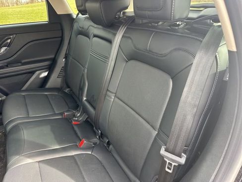 Used 2024 Lincoln Corsair Reserve w/ Equipment Group 201A image 6