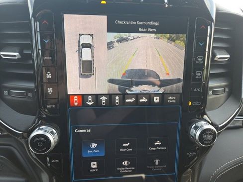 Used 2024 RAM 2500 Limited image 63