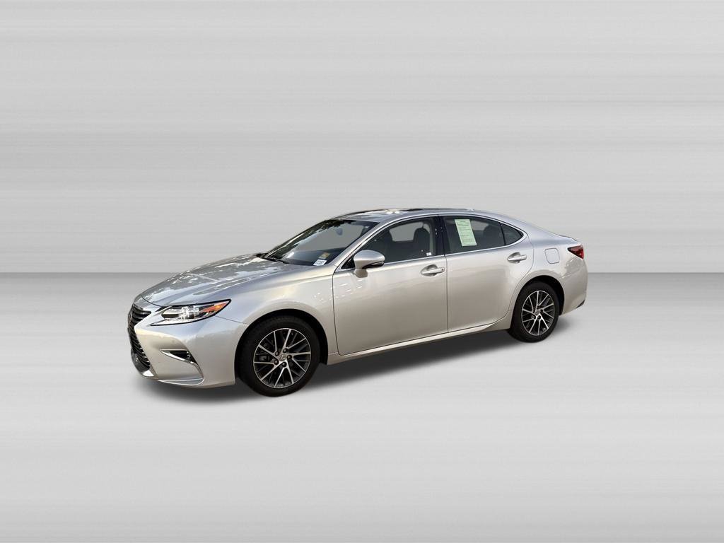 Used 2016 Lexus ES 350 w/ Premium Package w/Wood Trim FWD image 10