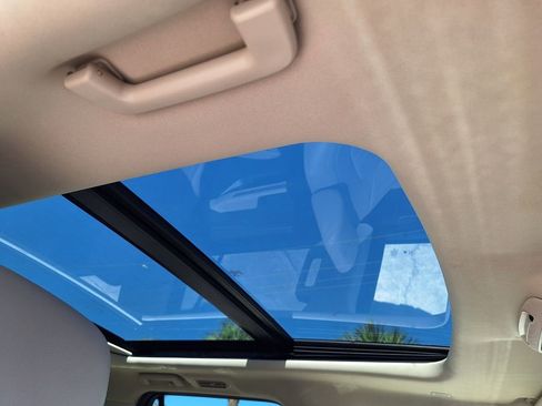 Used 2024 Ford Expedition Max Limited image 27