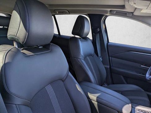 Used 2023 MAZDA CX-50 2.5 S w/ Cargo Package image 20