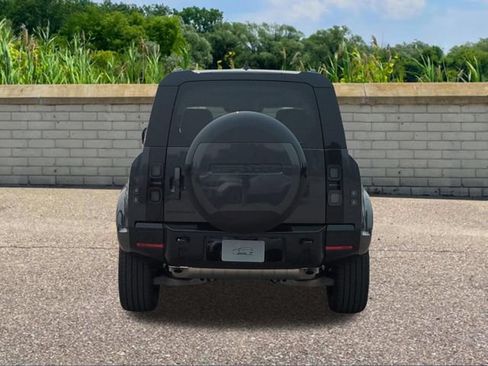 New 2026 Land Rover Defender 110 X-Dynamic SE AWD/4WD image 5