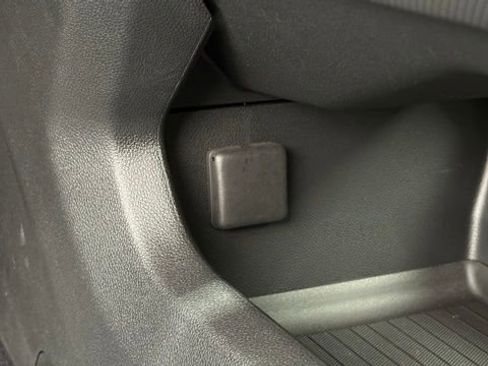 New 2026 Chevrolet Equinox EV LT AWD/4WD image 41