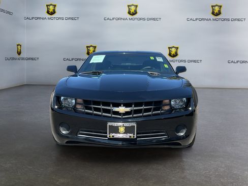 Used 2013 Chevrolet Camaro LS RWD image 2
