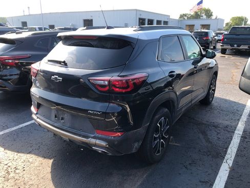 Used 2025 Chevrolet TrailBlazer ACTIV w/ Convenience Package FWD image 4