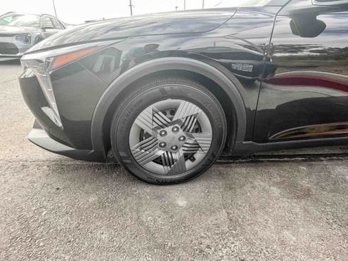 Certified 2025 Kia K4 FWD image 3