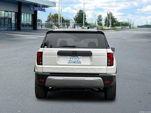 New 2026 Honda Passport RTL image 5
