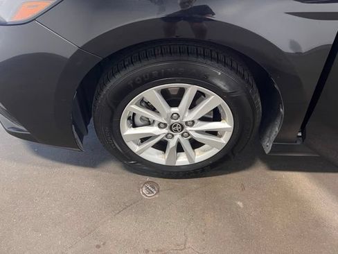 Used 2025 Toyota Camry LE FWD image 30
