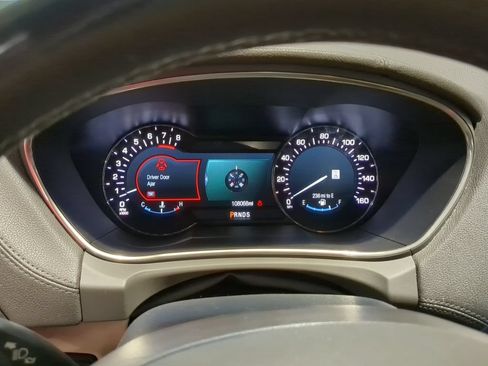 Used 2016 Lincoln MKX Reserve w/ Technology Package AWD/4WD image 13