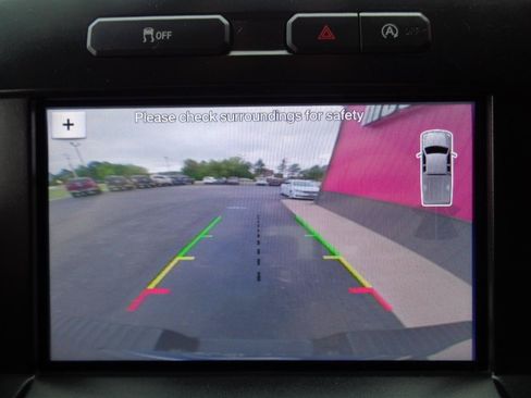 Used 2016 Ford F150 XLT w/ Equipment Group 302A Luxury AWD/4WD image 9