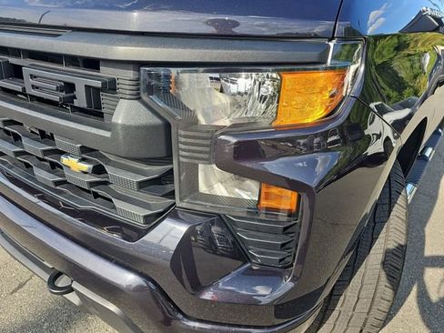 Used 2022 Chevrolet Silverado 1500 Custom AWD/4WD image 27