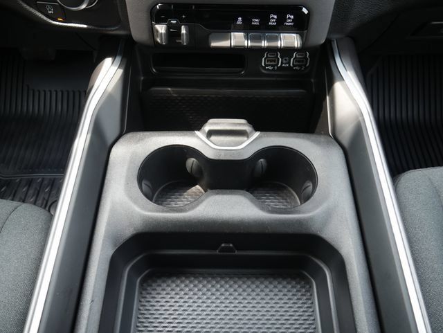 Used 2022 RAM 1500 Big Horn AWD/4WD image 24